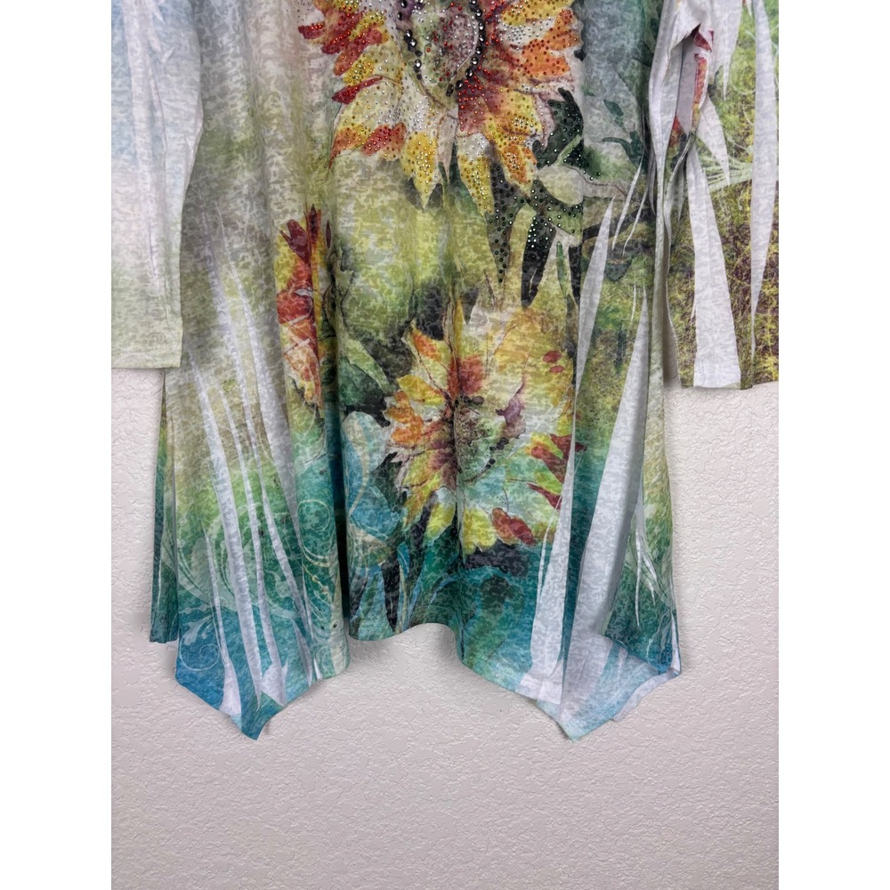Jess & Jane Sunflower Rhinestone Sharkbite Tunic Top Sz Large Blue Green Boho - Picture 3 of 8